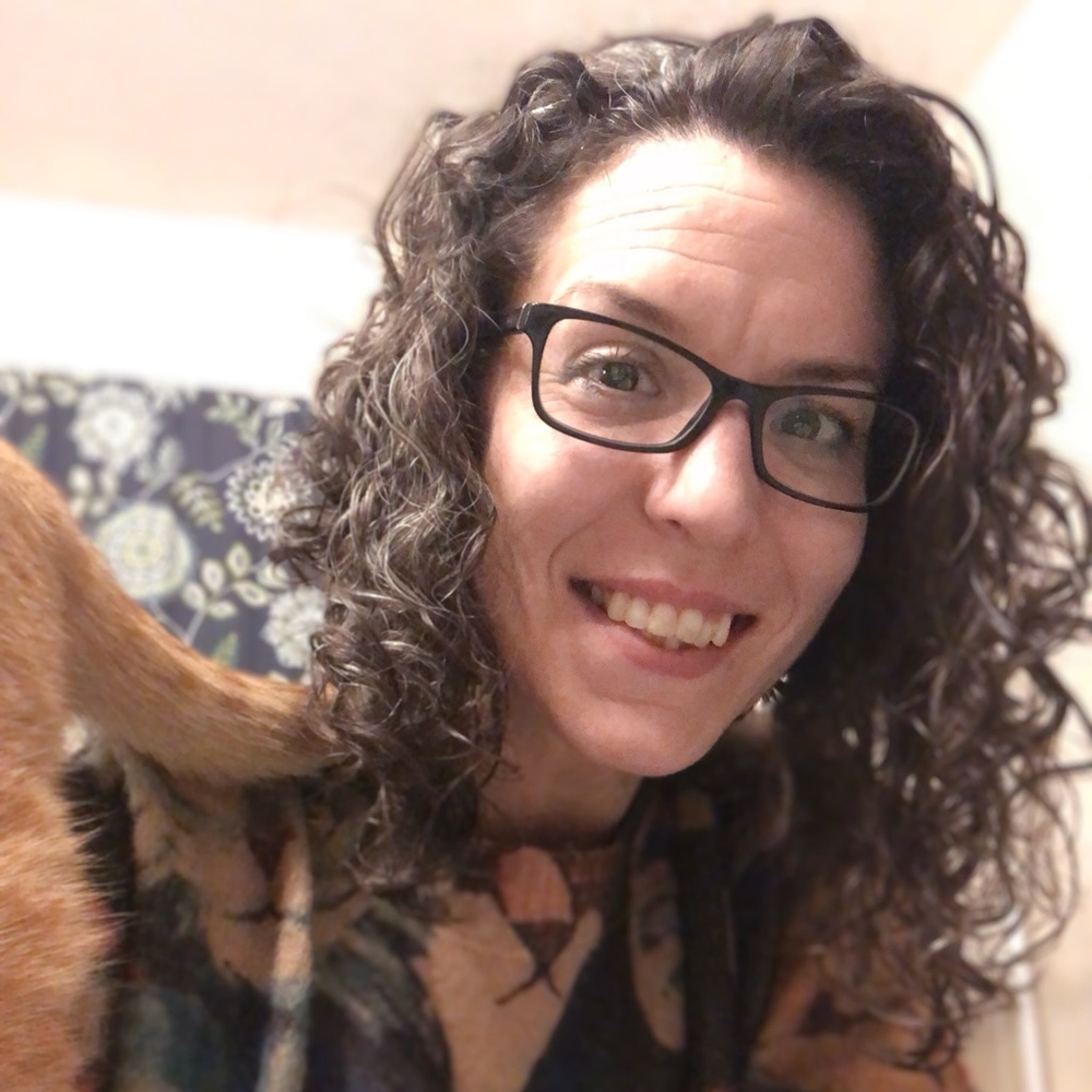 Meet your Posher, Laura